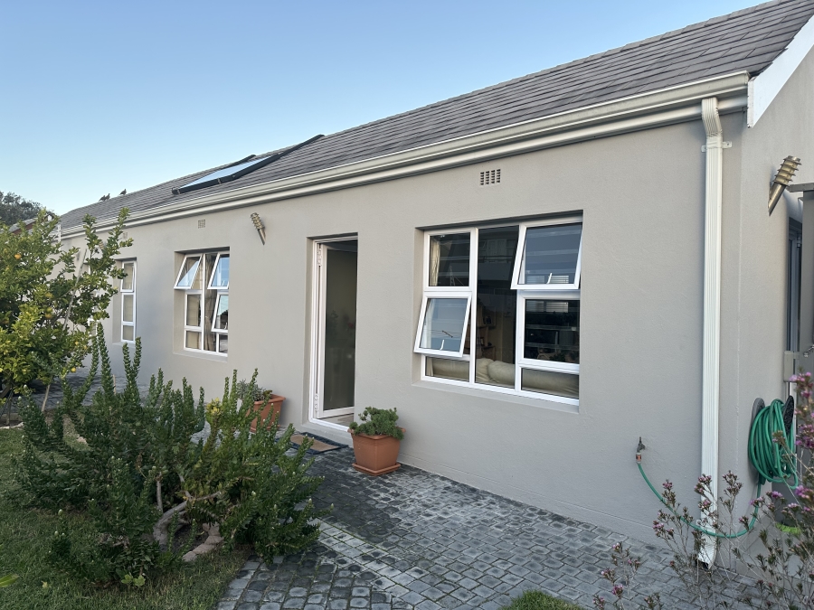 To Let 3 Bedroom Property for Rent in Plumstead Western Cape